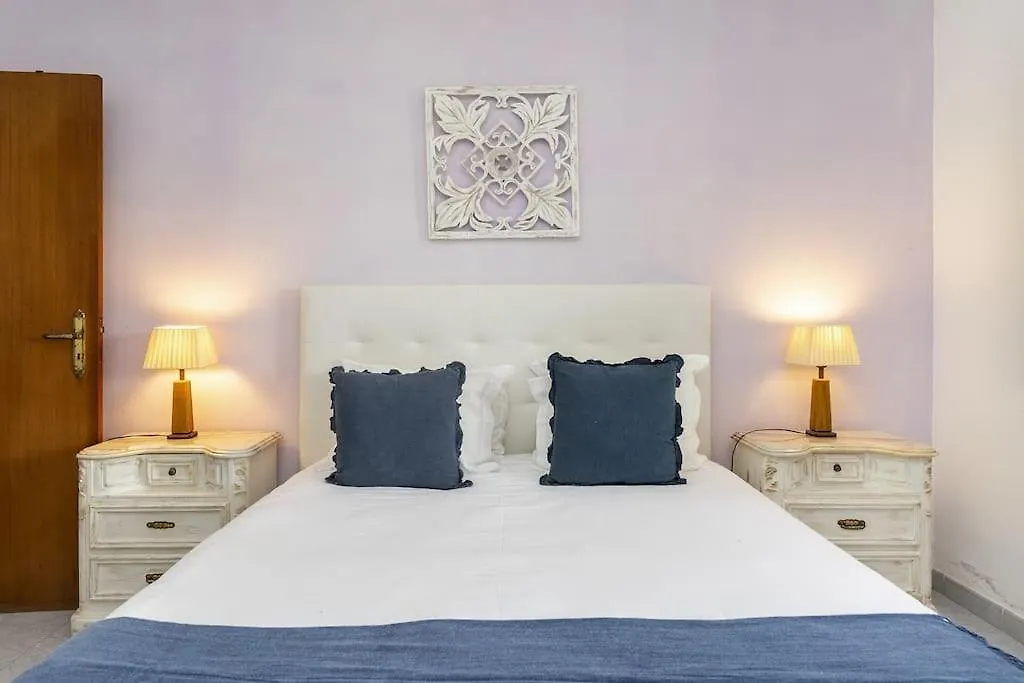 Villa Oasis - Pool & Garden Santa Marta   Santa Marta (Faro)