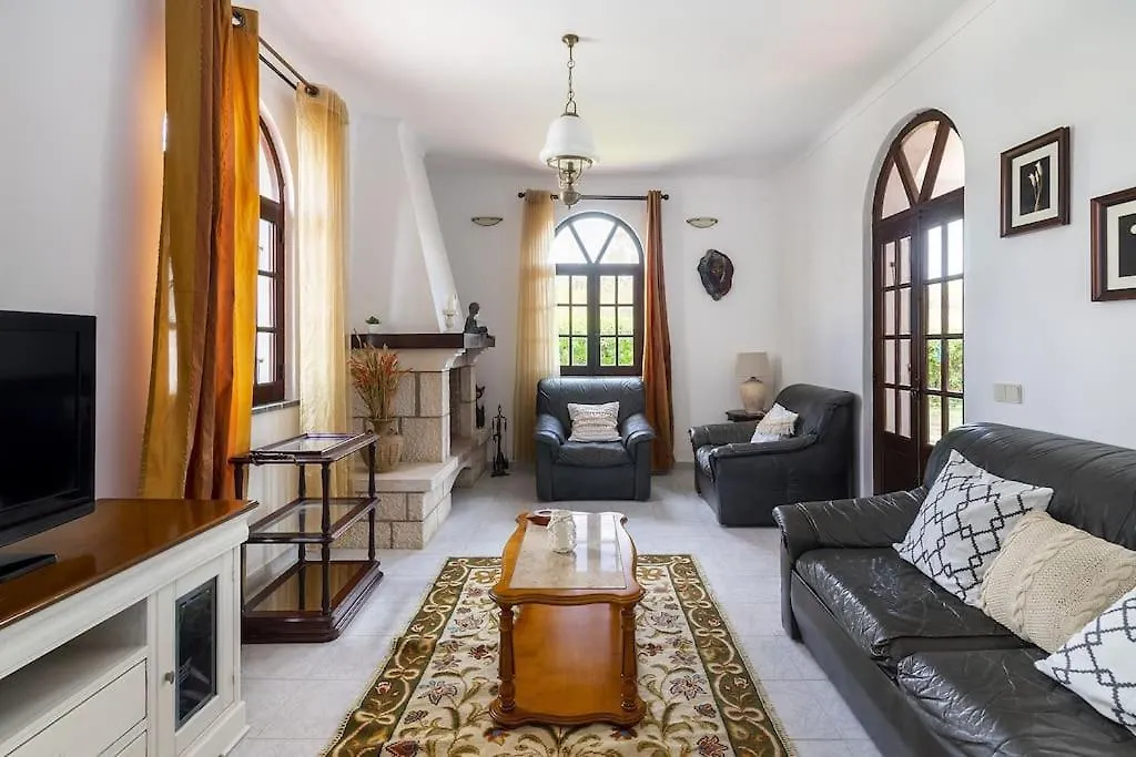 Villa Oasis - Pool & Garden Santa Marta